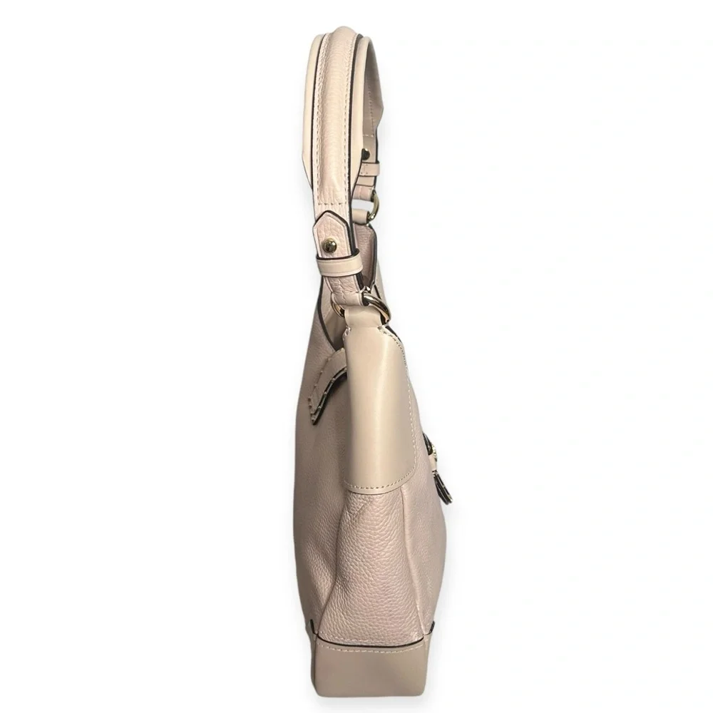 MICHAEL KORS Leather Shoulder Bag in Soft Pink